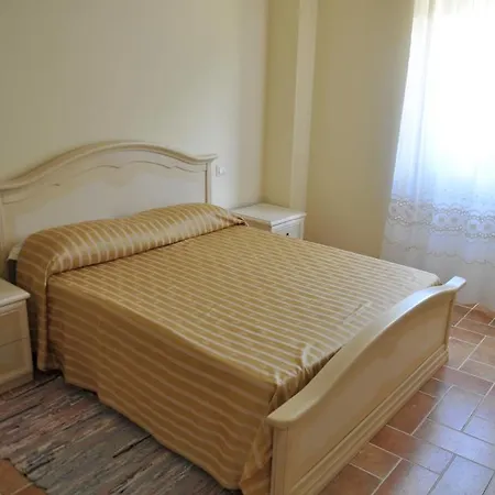 アパートホテル La Casa Del Falegname ウンベルティデ